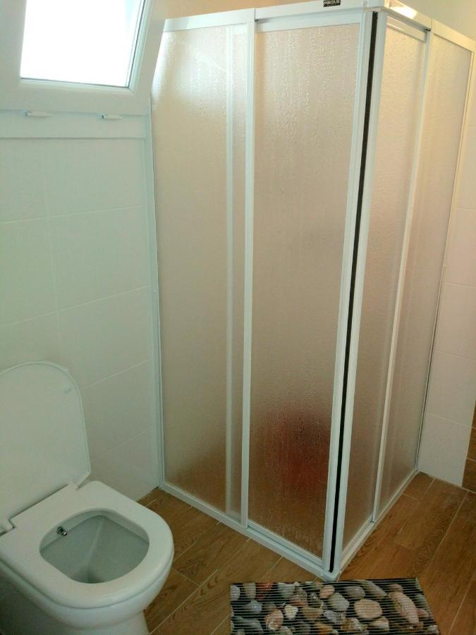 Blue Apartment In 5* Ceasar Resort Trikomo Esterno foto
